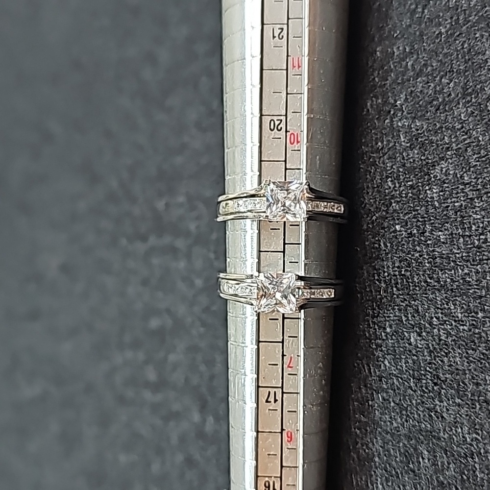 10KT WHITE GOLD PLATED PINCESS CUT WATERFALL RING - Picture 10 of 10
